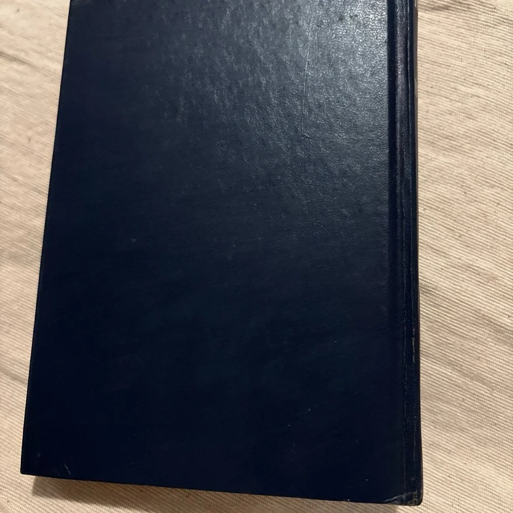 The Mirror by Marlys Millhiser - 1978 Vintage Horror 1st Edition HC - No DJ - Picture 8 of 9